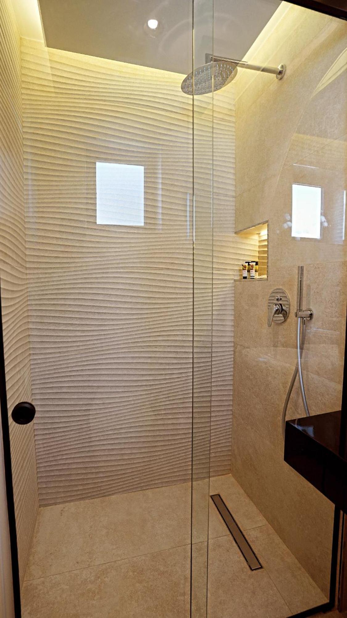 Boutique Hotel Empire Of Martin Gjirokaster Luaran gambar