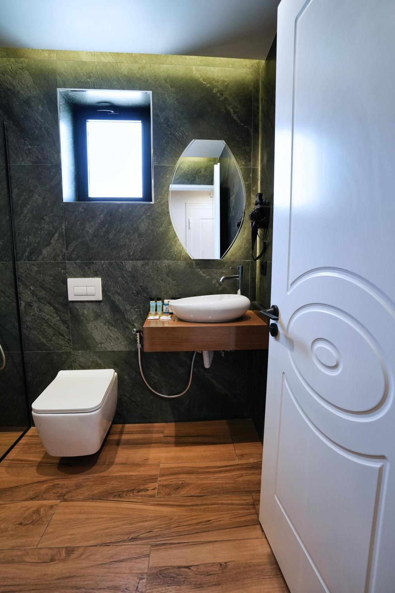 Boutique Hotel Empire Of Martin Gjirokaster Luaran gambar