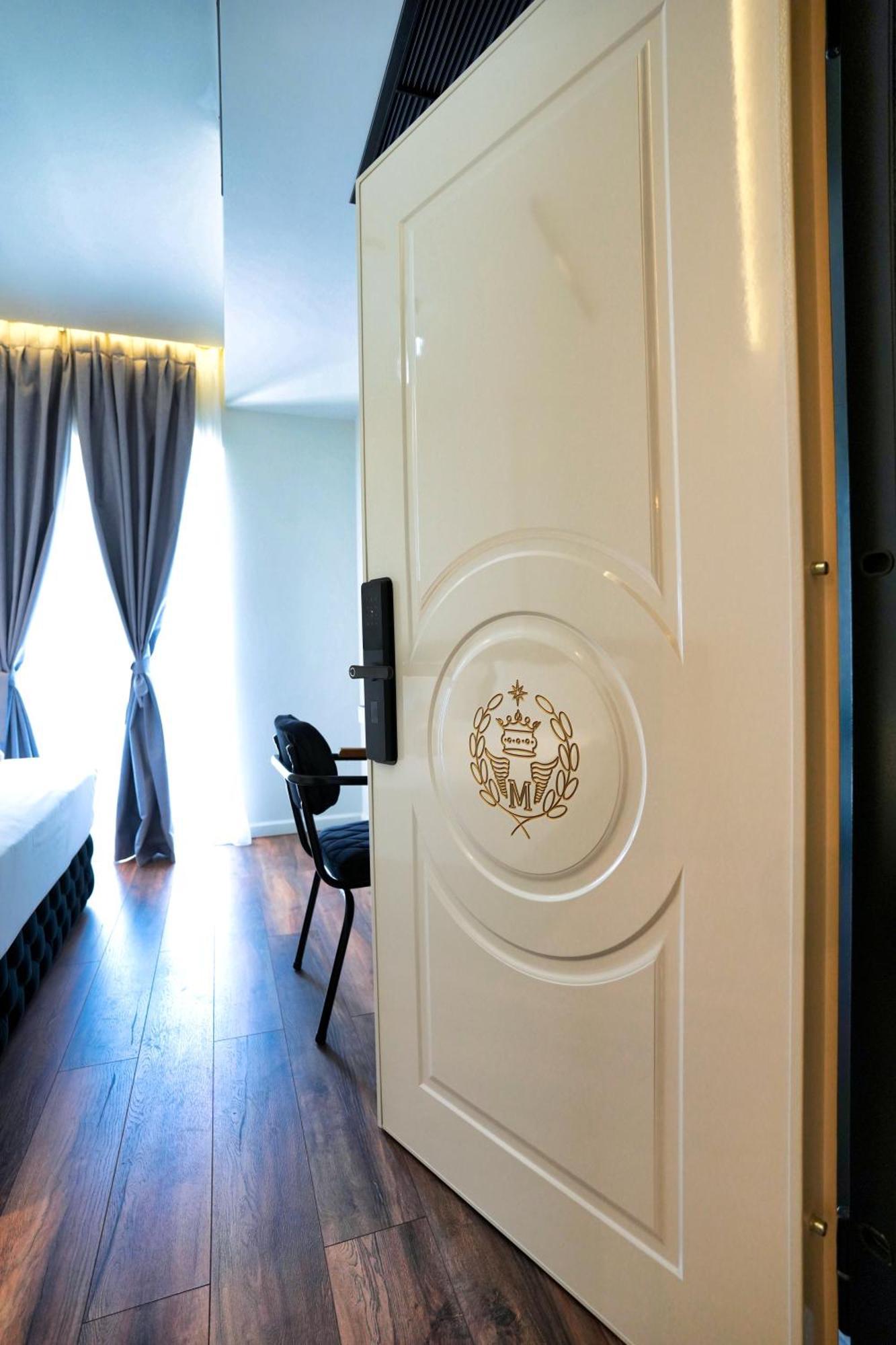 Boutique Hotel Empire Of Martin Gjirokaster Luaran gambar